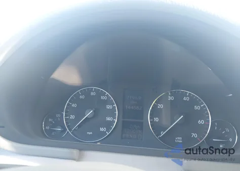 2005 Mercedes-Benz C 240 Luxury 4Matic from USA, damaged, VIN WDBRF81J95F589404